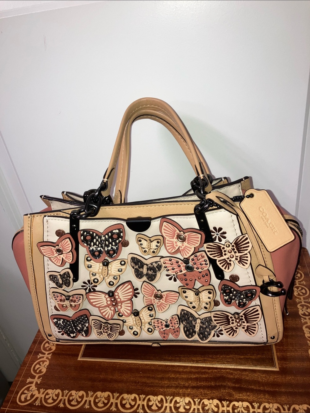 *RARE* Coach Butterfly Dreamer New multicoloured butterflies - Picture 10 of 10